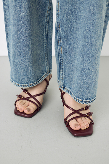 ナローストラップサンダル 詳細画像