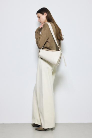 フェイクレザークロスボディバッグ 詳細画像