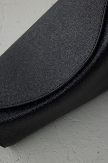 フェイクレザークロスボディバッグ 詳細画像