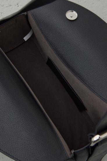 フェイクレザークロスボディバッグ 詳細画像