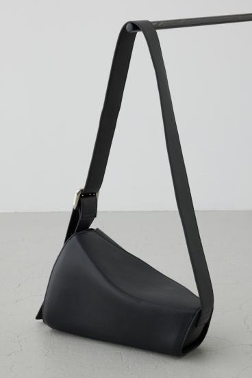 フェイクレザークロスボディバッグ 詳細画像