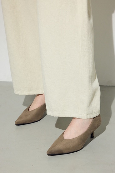 【SS先行アイテム】ソフトインソールポインテッドパンプス 詳細画像