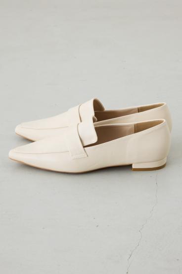 ポインテッドトゥローファー 詳細画像