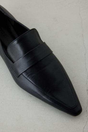 ポインテッドトゥローファー 詳細画像