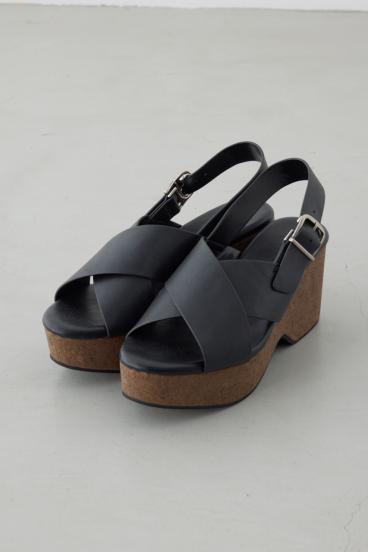 ウェッジソールサンダル