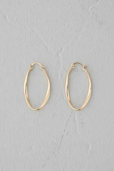 オーバルフープピアス