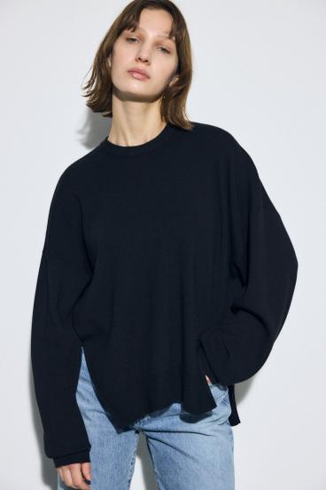 裾スリットニュアンスニットトップス