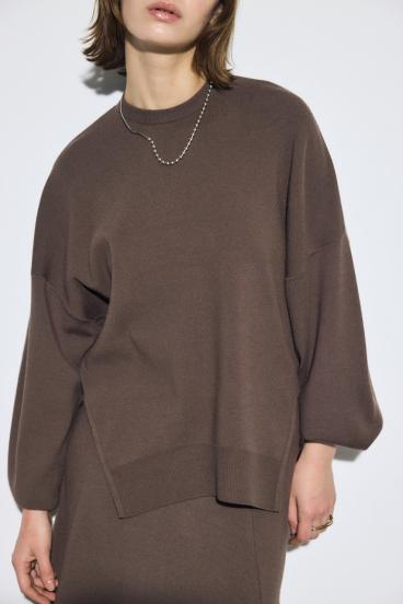 裾スリットニュアンスニットトップス