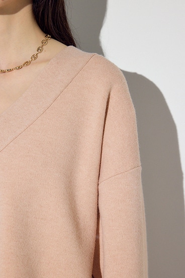 スウェットライクVネックニット 詳細画像