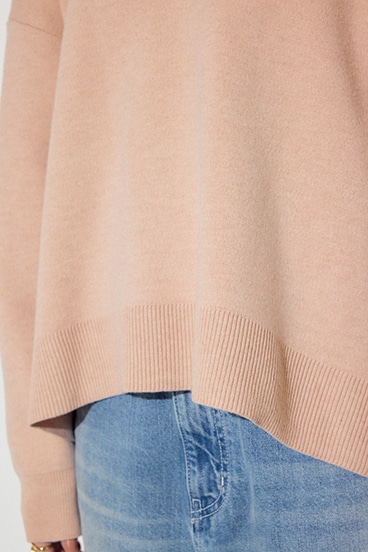 スウェットライクVネックニット 詳細画像