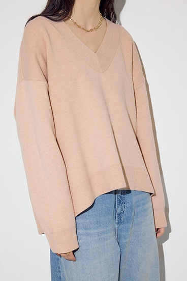 スウェットライクVネックニット
