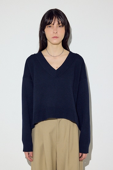 スウェットライクVネックニット 詳細画像