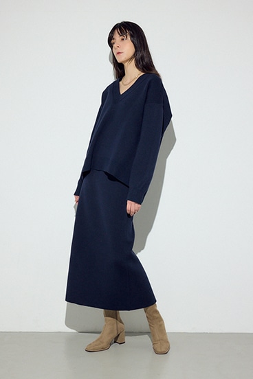 スウェットライクVネックニット 詳細画像