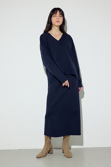 スウェットライクVネックニット 詳細画像