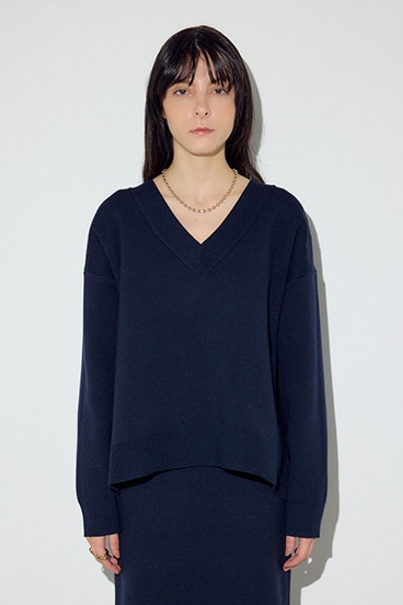 スウェットライクVネックニット 詳細画像