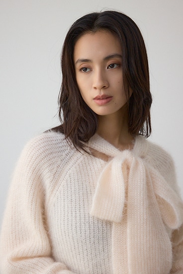 ボウタイデザインニットトップス