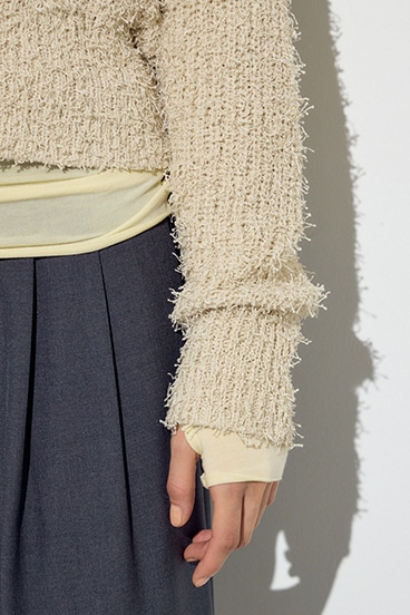 カールヤーンクルーネックニット 詳細画像