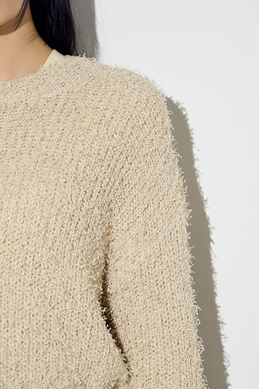 カールヤーンクルーネックニット 詳細画像