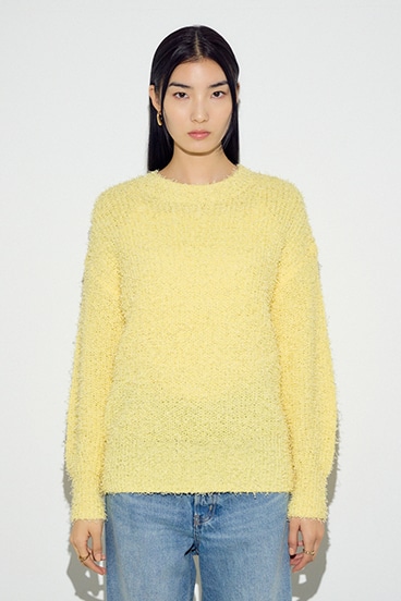 カールヤーンクルーネックニット 詳細画像