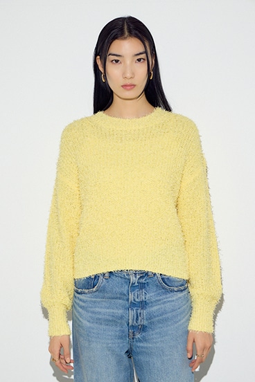 カールヤーンクルーネックニット 詳細画像