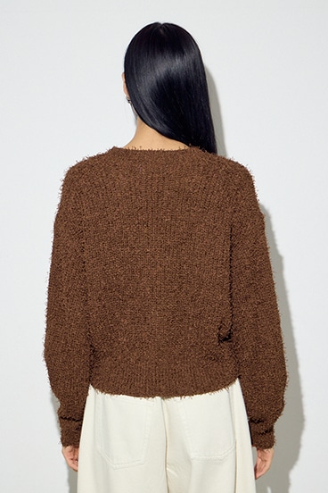 カールヤーンクルーネックニット 詳細画像