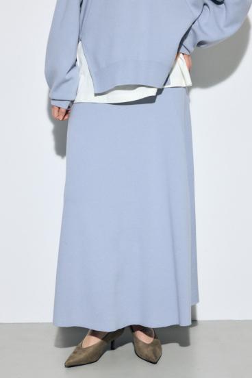 フレアニットロングスカート