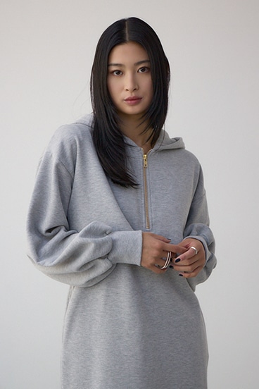 レイヤード風裏起毛フーディーワンピース