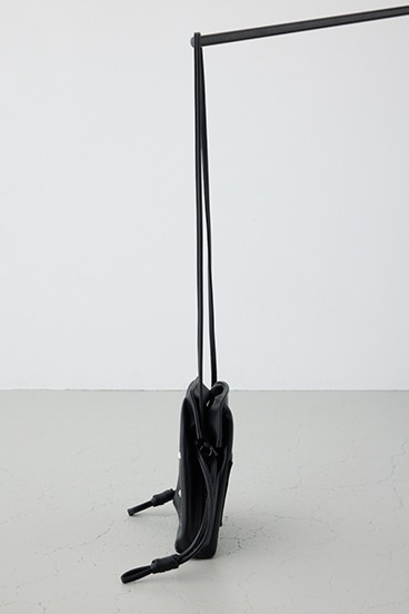 モチーフスタッズドローストリングバッグ 詳細画像