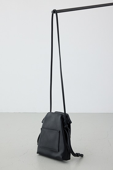 モチーフスタッズドローストリングバッグ 詳細画像