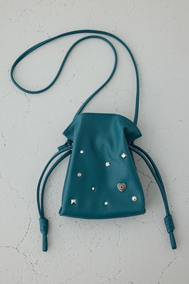 モチーフスタッズドローストリングバッグ