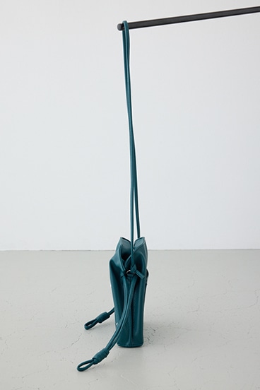 モチーフスタッズドローストリングバッグ 詳細画像