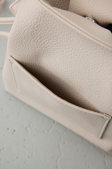 モチーフスタッズドローストリングバッグ 詳細画像