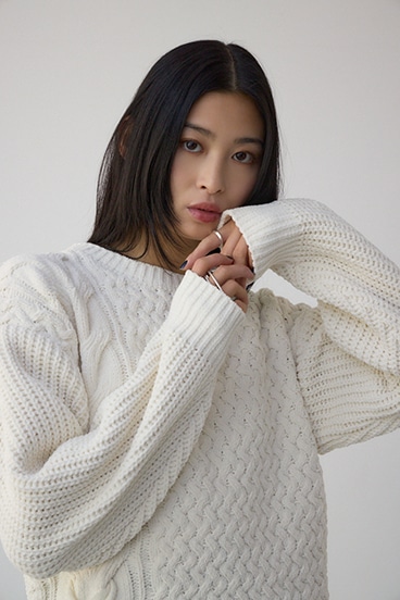 サイドレースアップケーブルニット