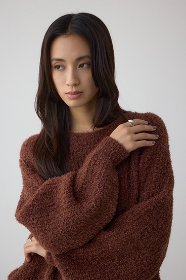 ラメシャギーニットトップス