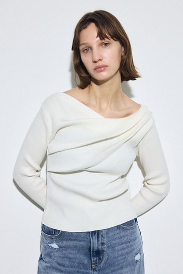 ドレープ長袖ニットトップス