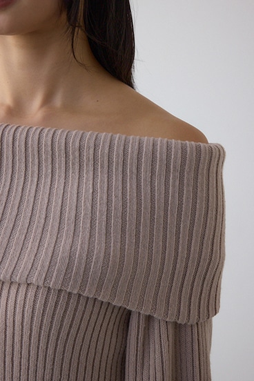 オフショルロングニットワンピース 詳細画像