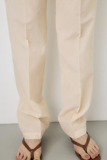 COMFORA AIRピンタックテーパードパンツ 詳細画像