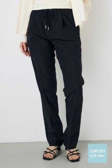 COMFORA AIRピンタックテーパードパンツ