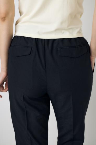 COMFORA AIRピンタックテーパードパンツ 詳細画像