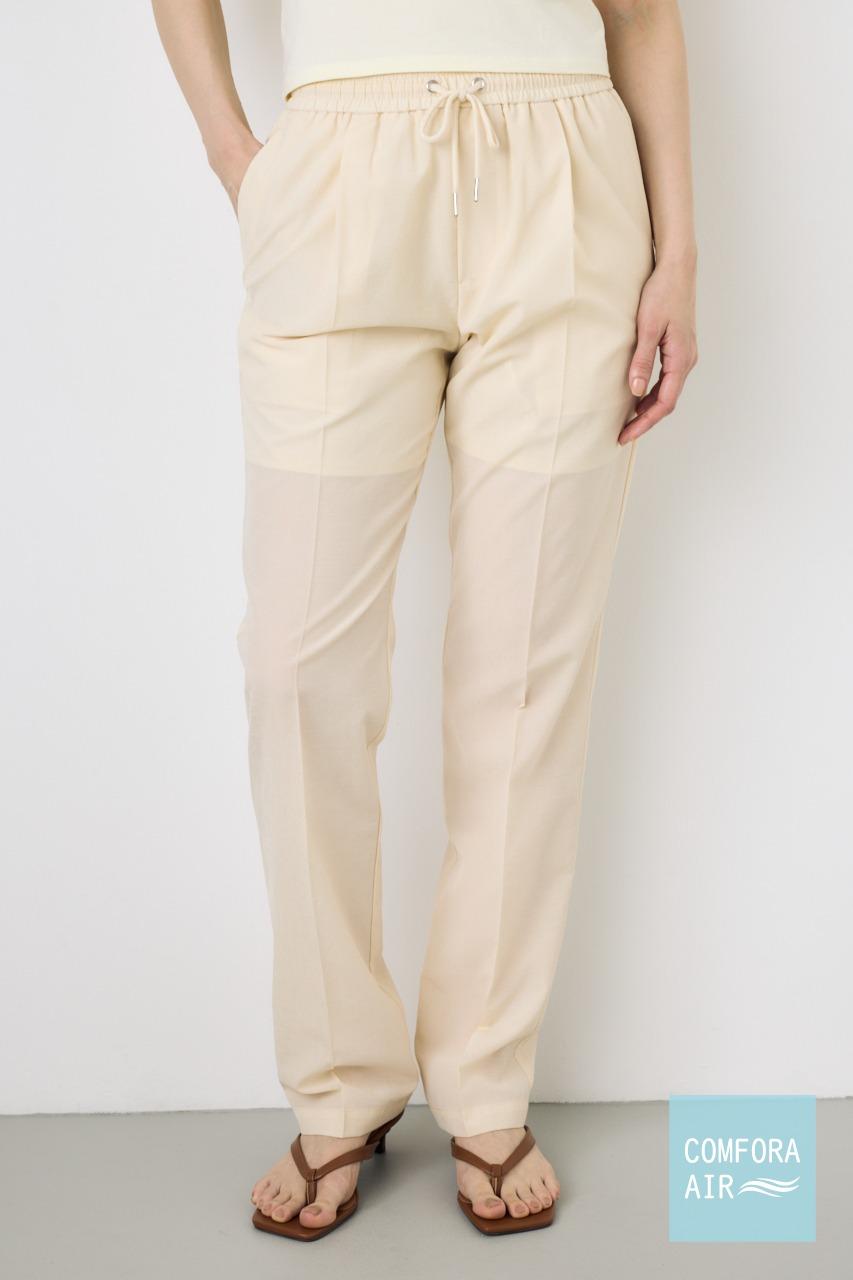 COMFORA AIRピンタックテーパードパンツ