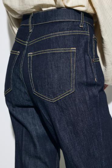 AZUL DENIM センタープレスフレアデニムロング丈 詳細画像