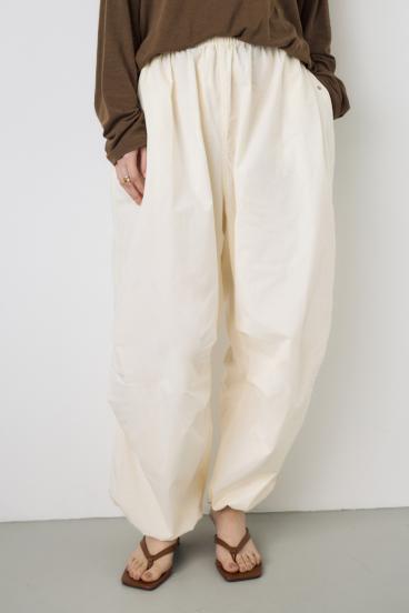 コットンパラシュートパンツ