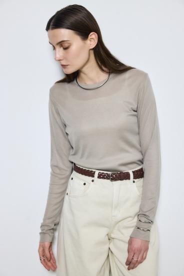 シアー素材ロングTシャツ