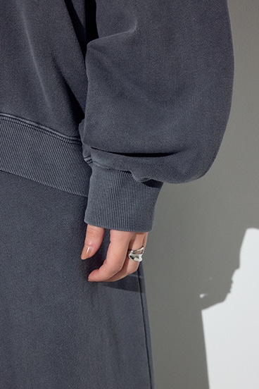 ピグメント起毛裏毛クルーネックトップス 詳細画像