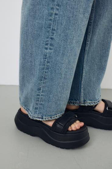 CONVERSE&times;AZUL チューイースポーツサンダル 詳細画像