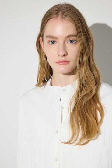 【SS先行アイテム】レイヤードバンドカラーシャツ 詳細画像