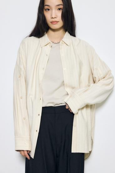 スリーブボタンストライプシャツ