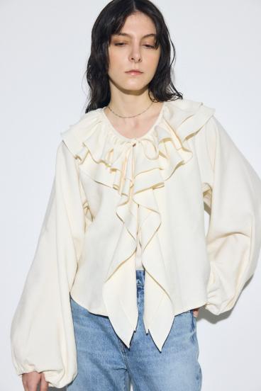 ラッフルロングスリーブブラウス