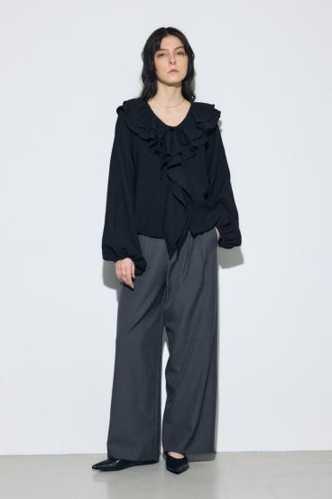 ラッフルロングスリーブブラウス 詳細画像