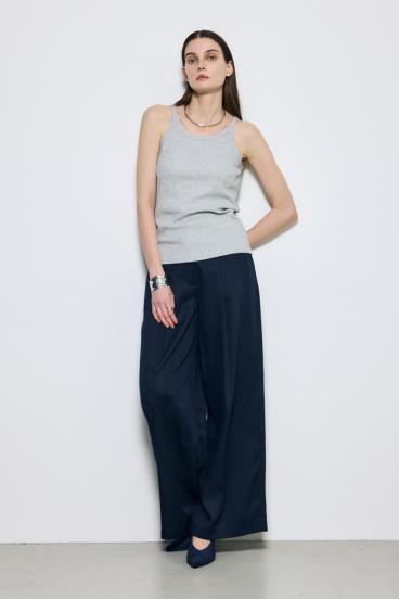 カップ付きホルターネックキャミソール 詳細画像